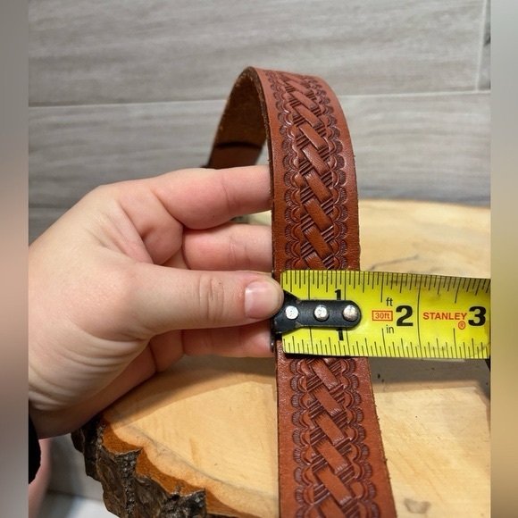 Stunning Browning genuine leather basket weave belt size 32 - brand new tooled - Picture 6 of 6